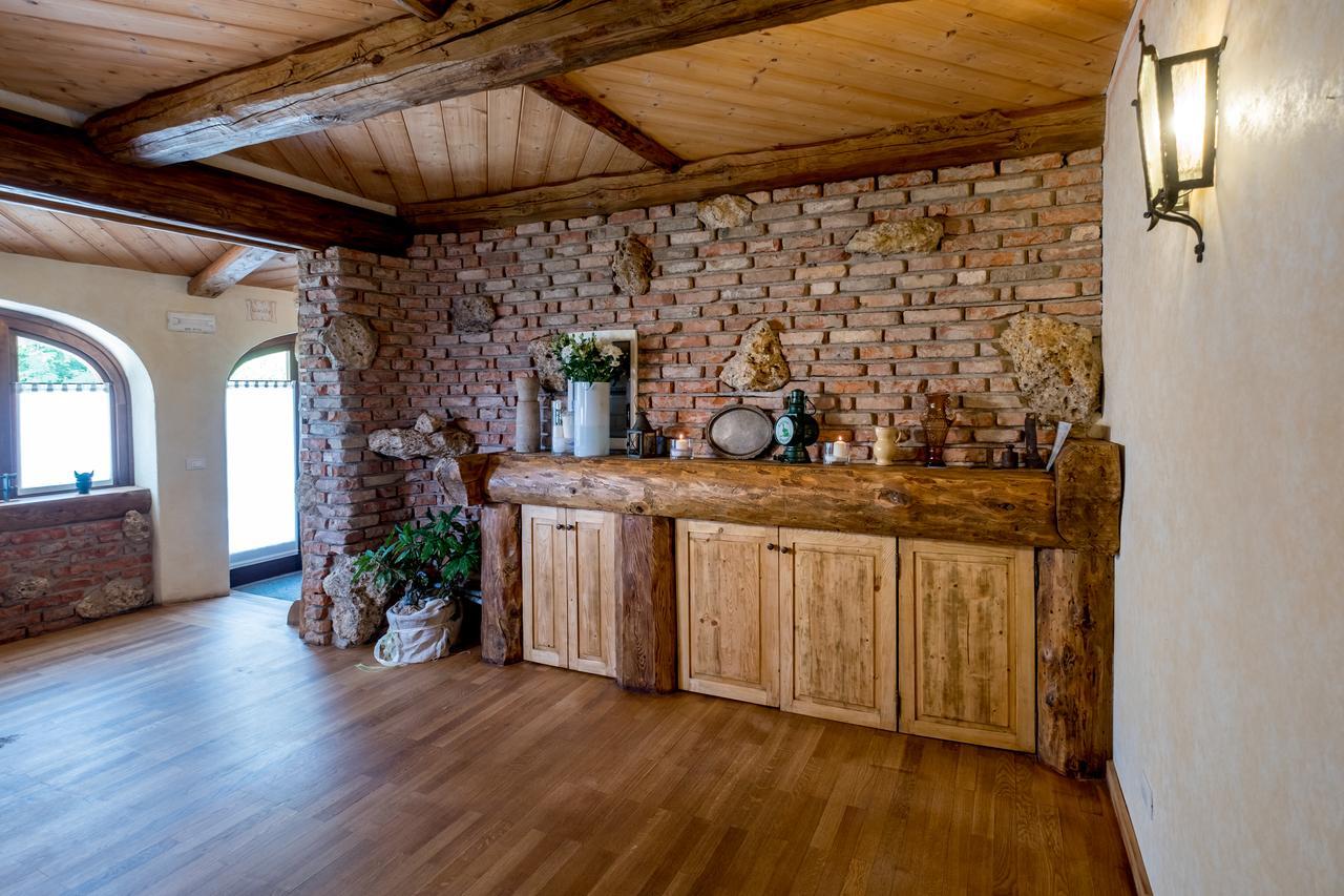 Bosco Della Serenissima Nervesa della Battaglia Exterior foto