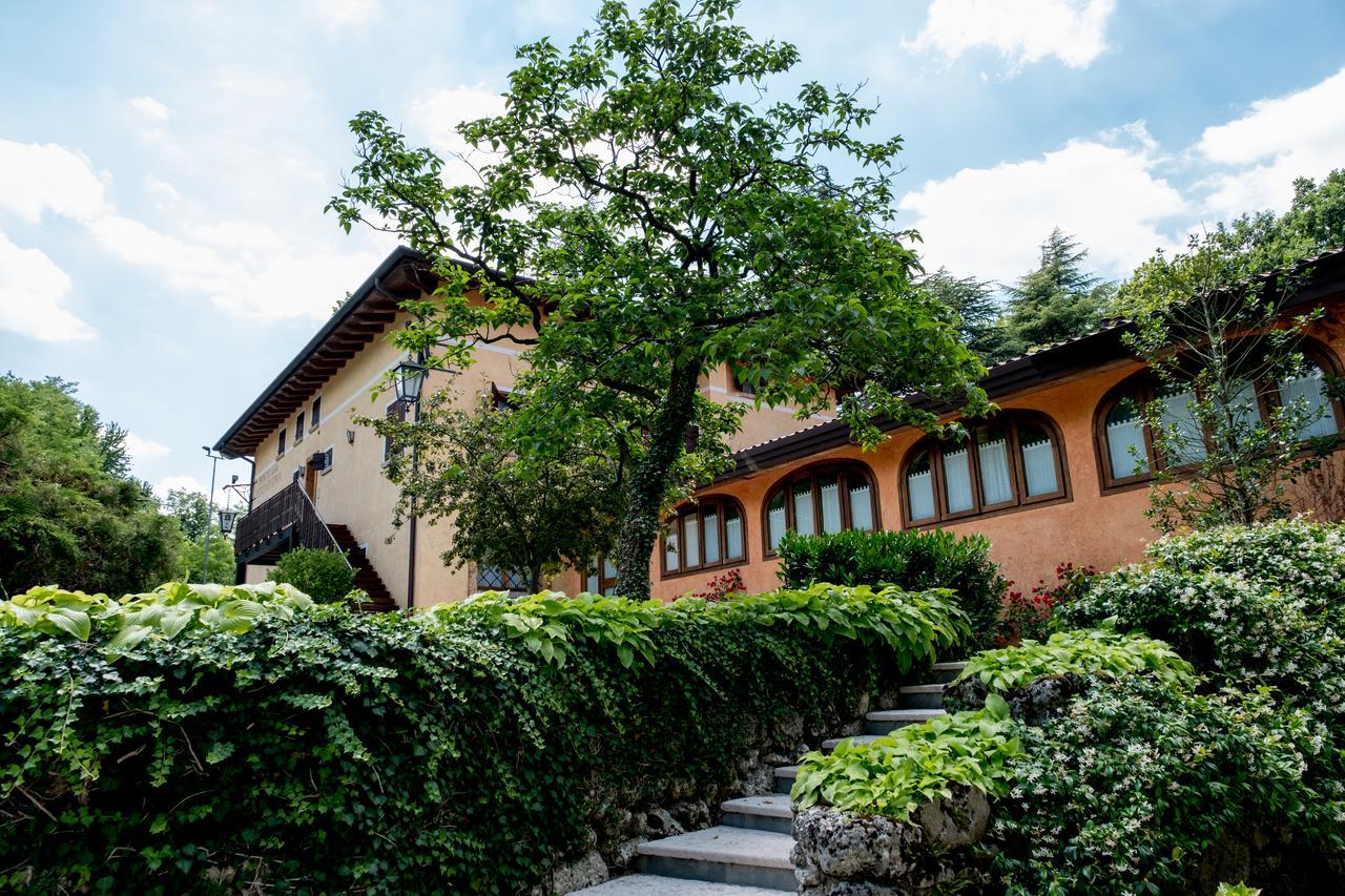 Bosco Della Serenissima Nervesa della Battaglia Exterior foto